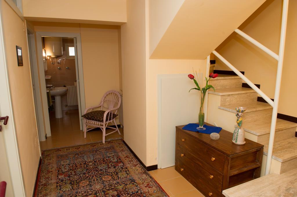 Lomarchi Holiday Home Carini Exterior foto